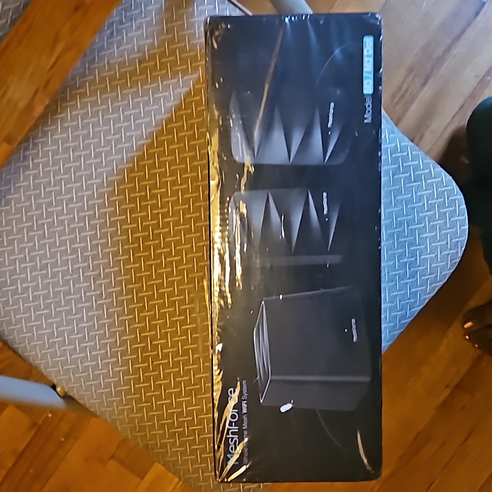 Meshforce whole home Mesh WiFi system